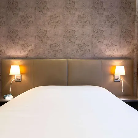 Ibis Styles Brussels Centre Stephanie Hotel